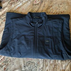 Travis Mathew INTERLUDE PUFFER VEST. Size XL. Color Black